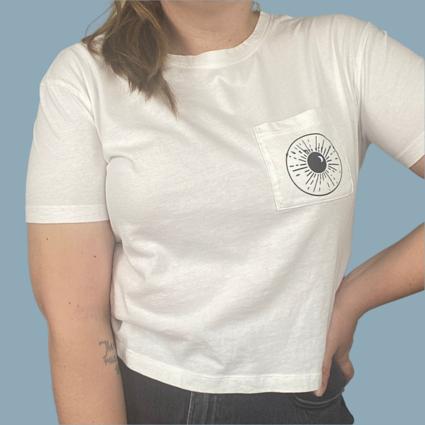 White Cotton Cropped Pocket Tee with Night Sk(eye) design on the pocket